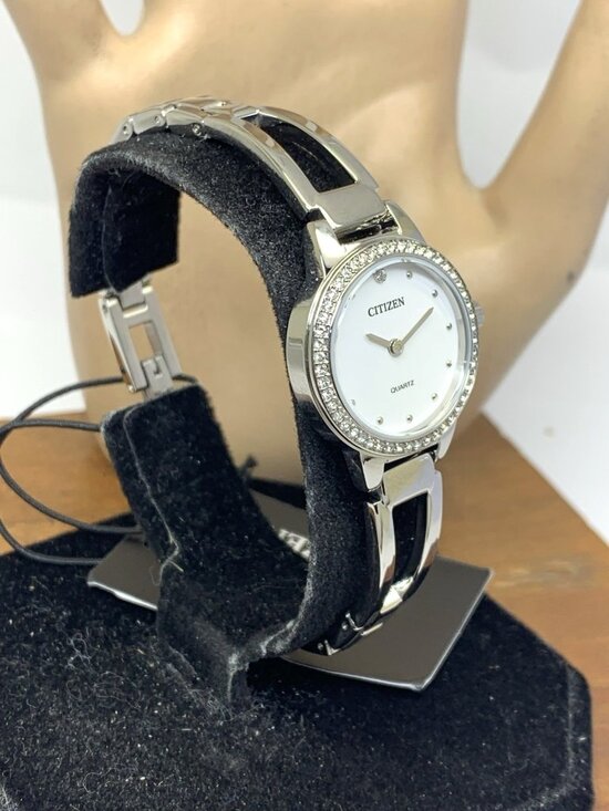 Citizen Women\'s Watch EZ7011-88A Quartz White Dial Petite Silver Steel 24mm main image 9